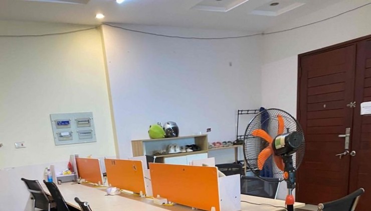 Cho thuê căn hộ CC TSQ phố Nguyễn Văn Lộc, Hà Đông , Hà Nội. DT 225m - 4PN - 18 Triệu/tháng.